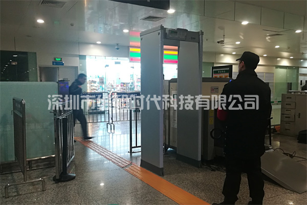 車站的安檢門主要檢查什么？有什么意義？